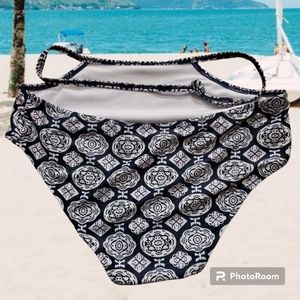 Waist strap bikini bottom